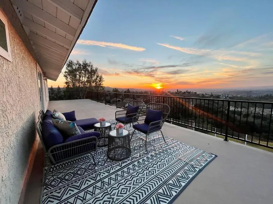 Top Of The World Anaheim View Home 0*,  United States